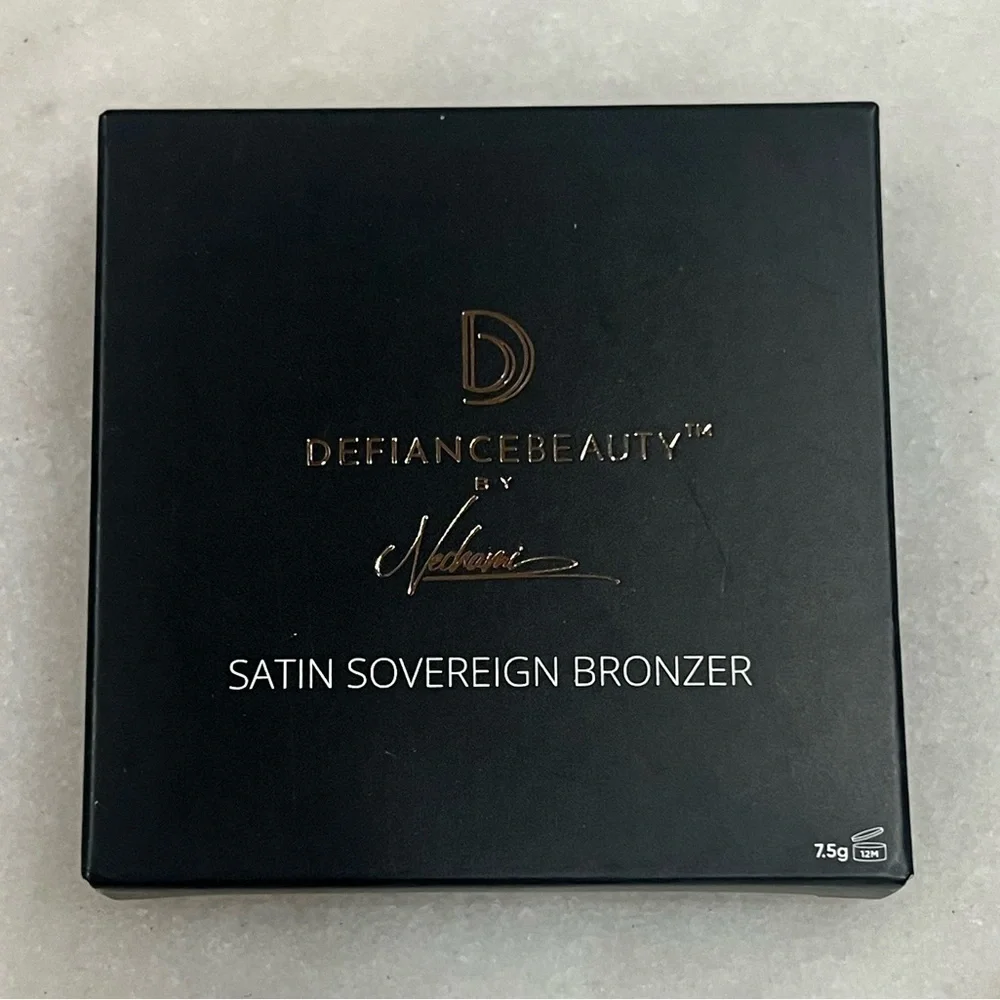 Defiance Beauty Satin Sovereign Bronzer Immortal Envy